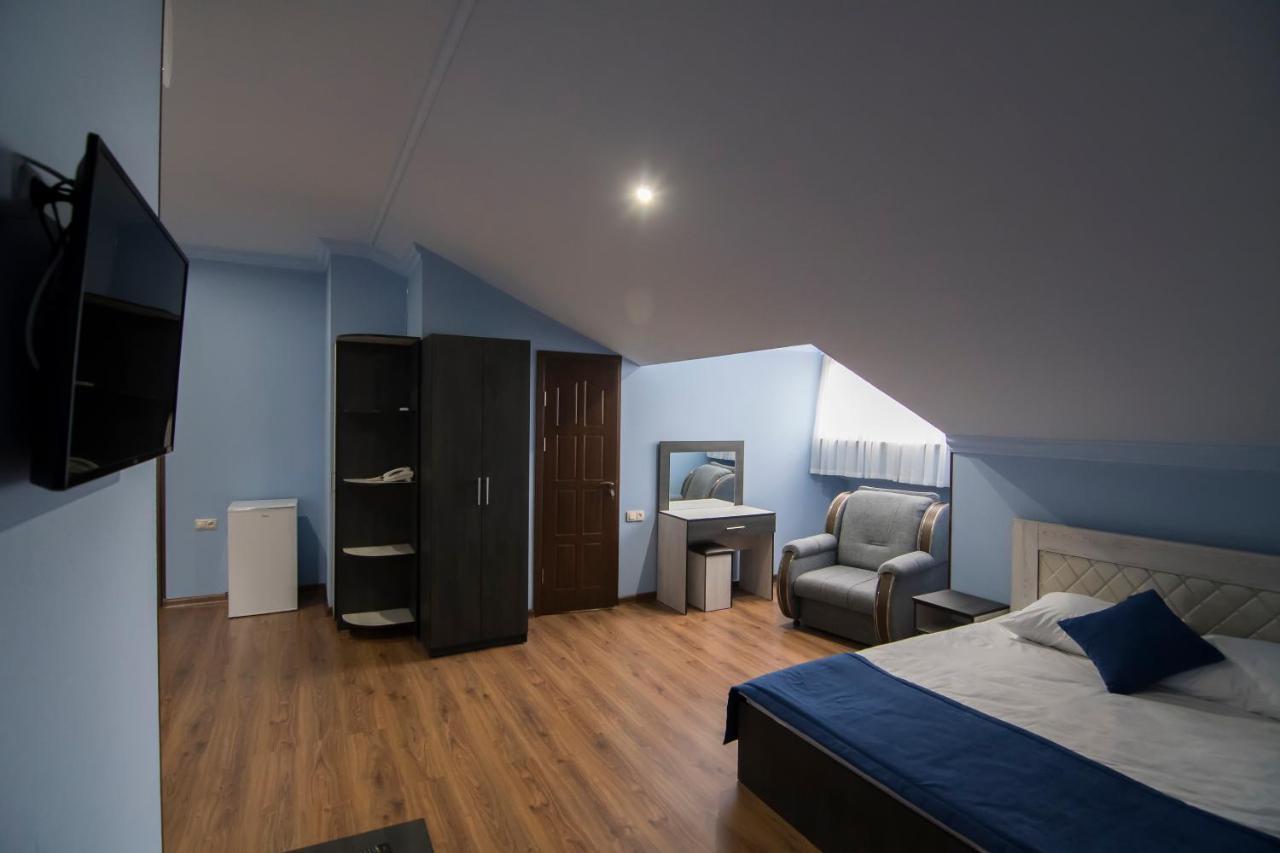 Afa Hotel & Guest House Γιερεβάν Εξωτερικό φωτογραφία