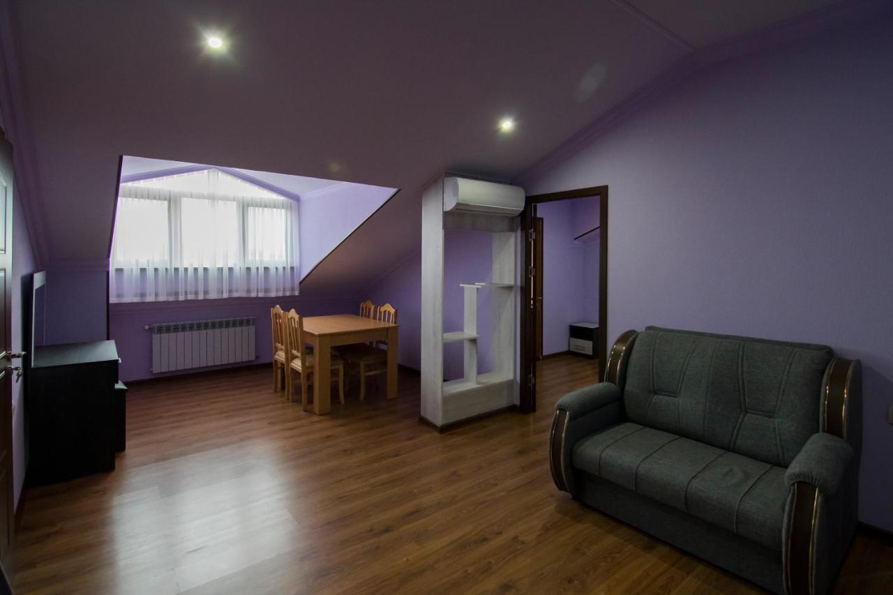 Afa Hotel & Guest House Γιερεβάν Εξωτερικό φωτογραφία