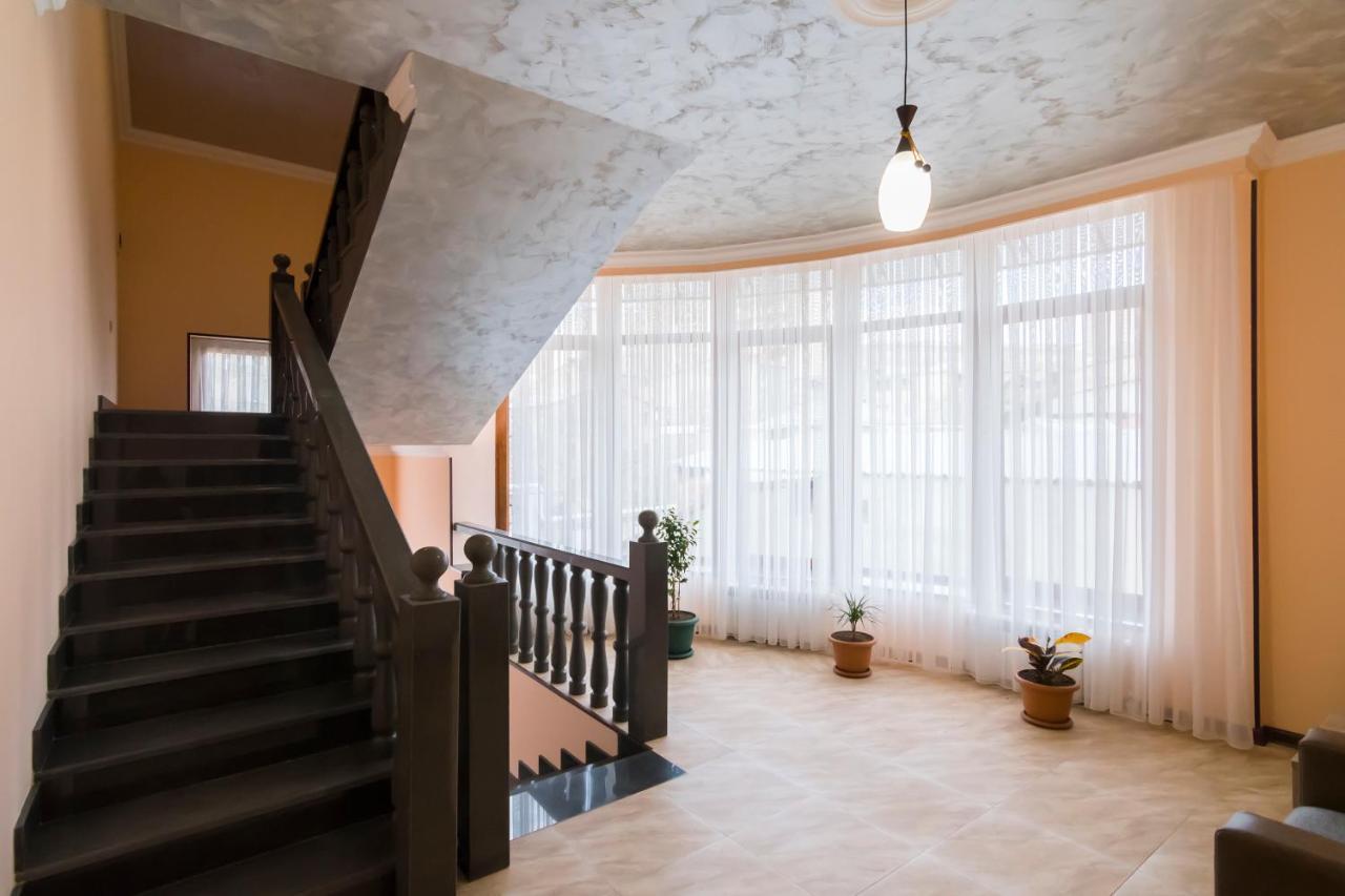 Afa Hotel & Guest House Γιερεβάν Εξωτερικό φωτογραφία